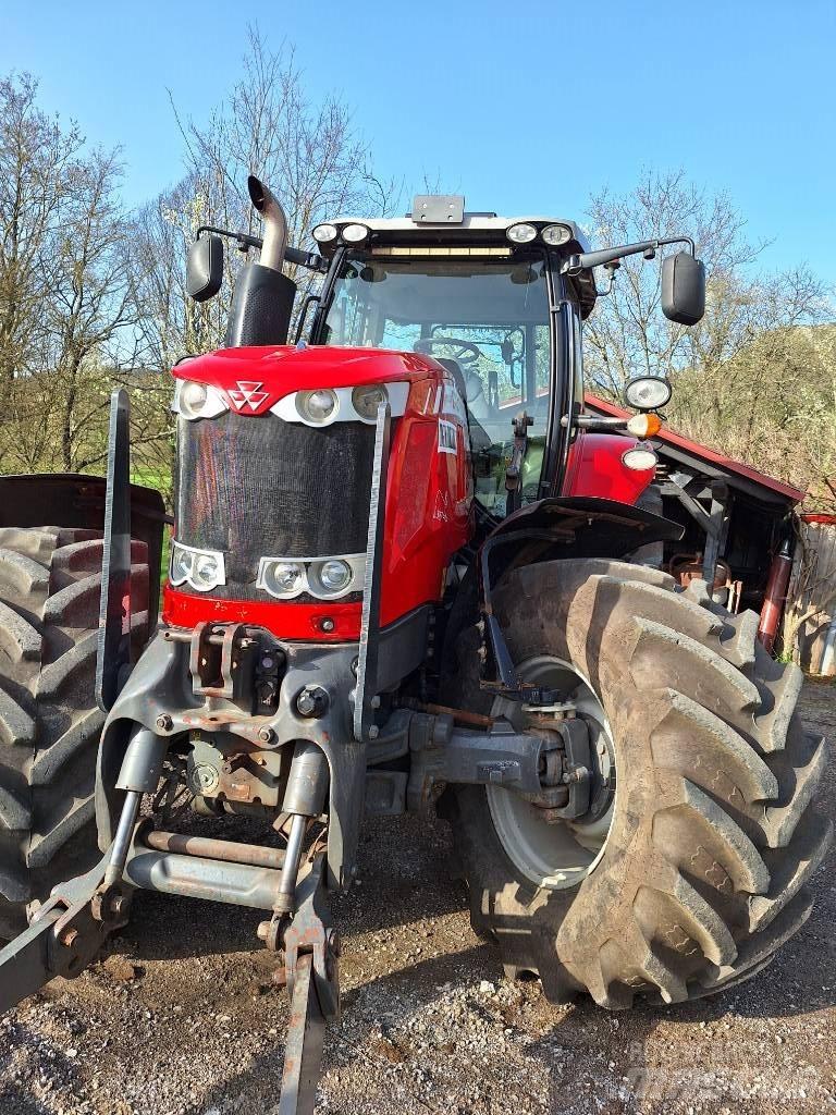 Massey Ferguson 7624 Traktory