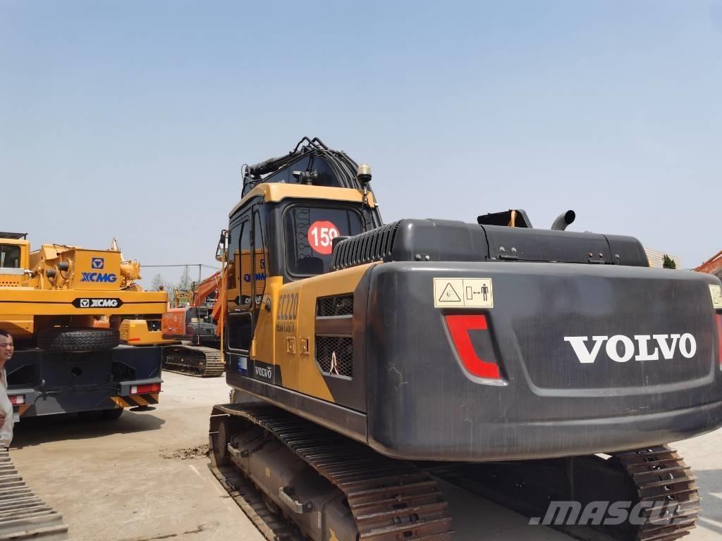 Volvo EC 220 Pásové rýpadlá