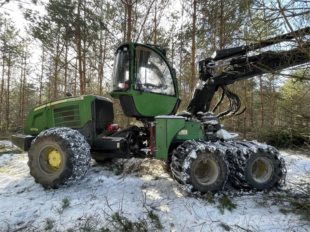 John Deere 1070E Harvestory