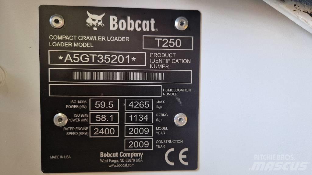 Bobcat T 250 Pásové nakladače
