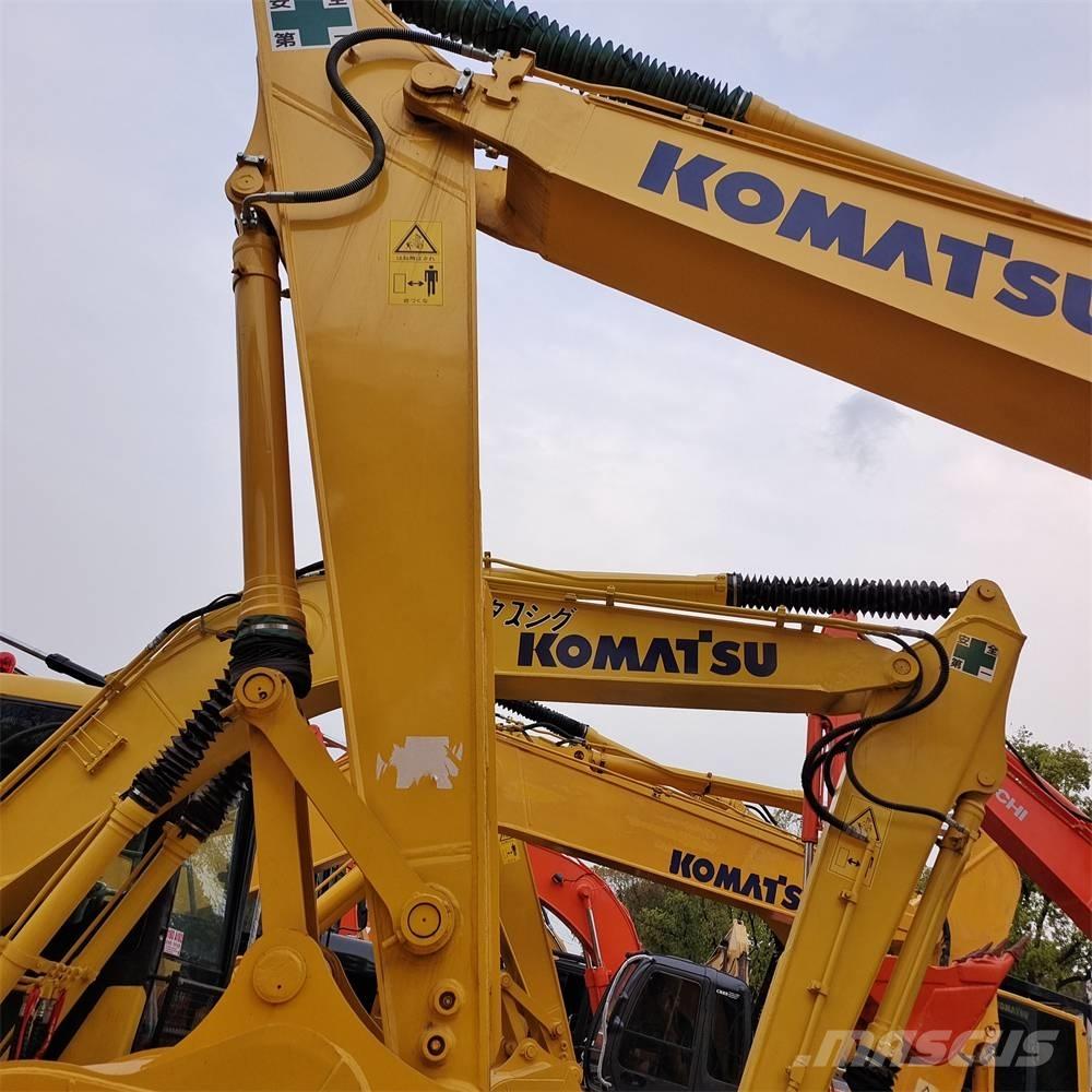 Komatsu PC 200-8 Pásové rýpadlá