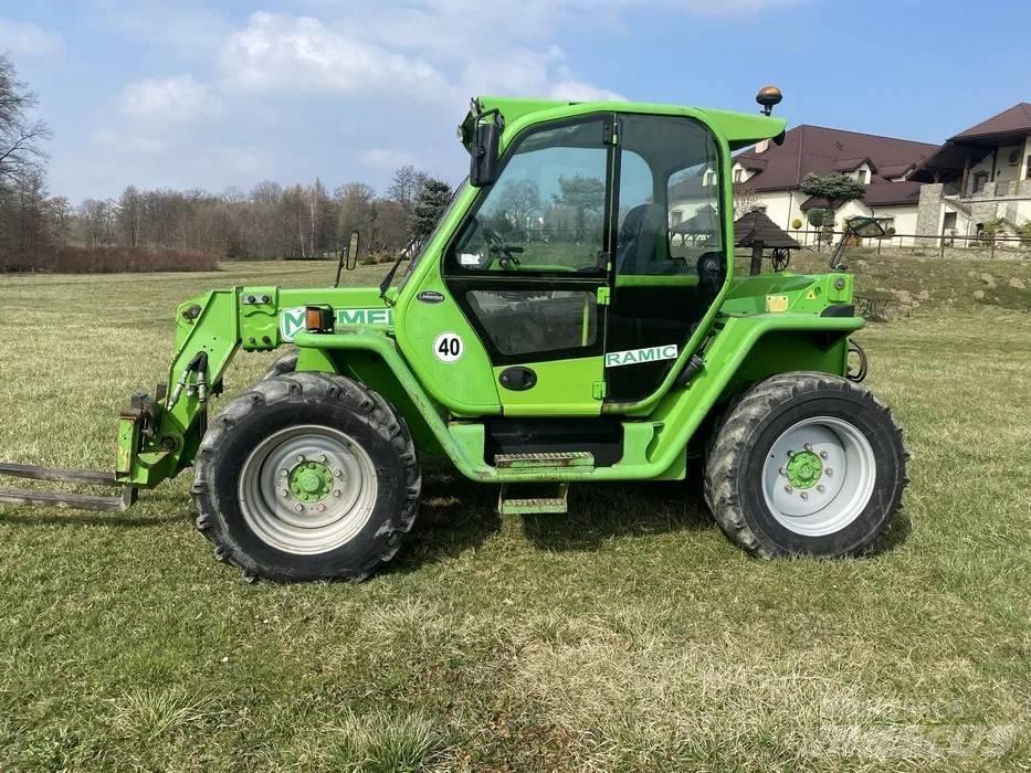 Merlo 40.7 Teleskopické nakladače pre poľnohospodárstvo
