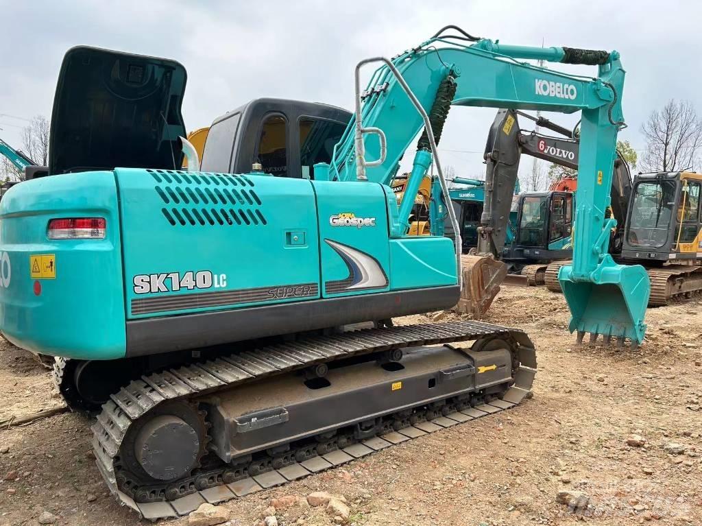 Kobelco SK140-8 Pásové rýpadlá