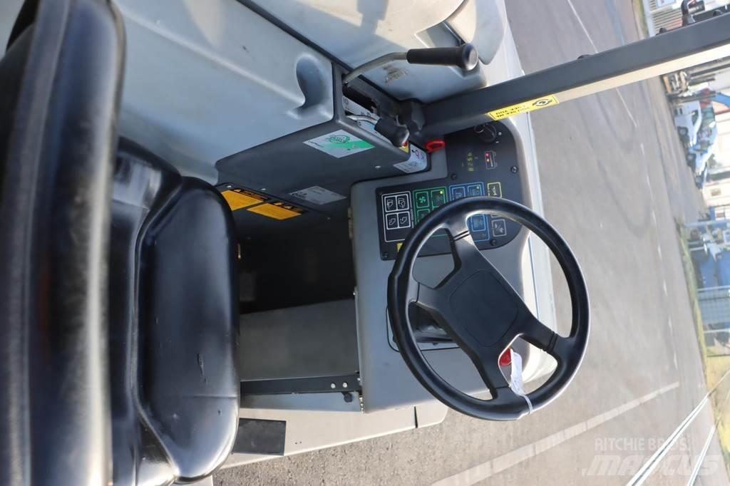 Nilfisk CR1200 Zametacie stroje