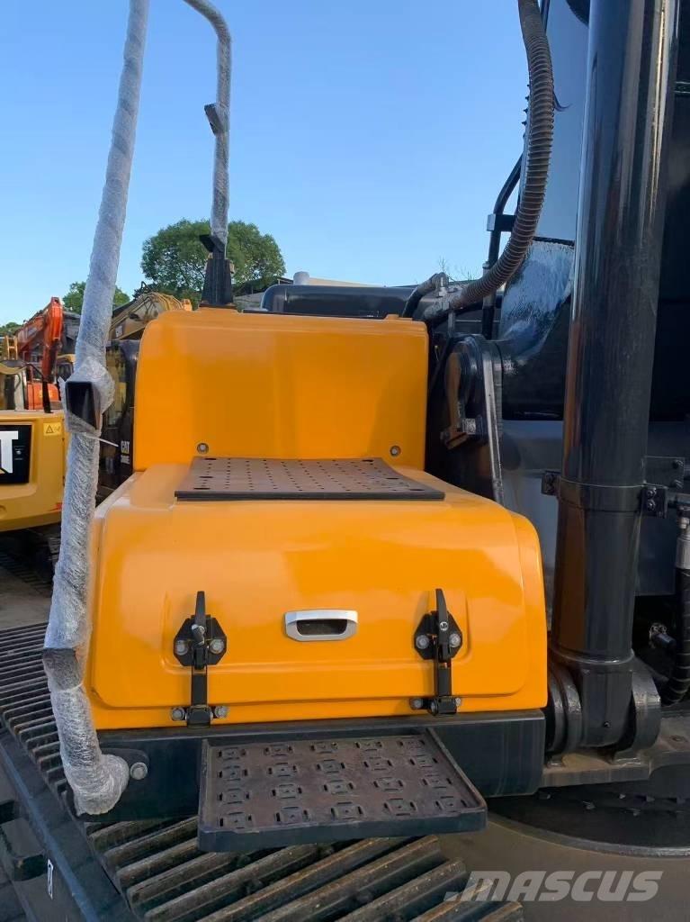 Hyundai R350LVS Pásové rýpadlá