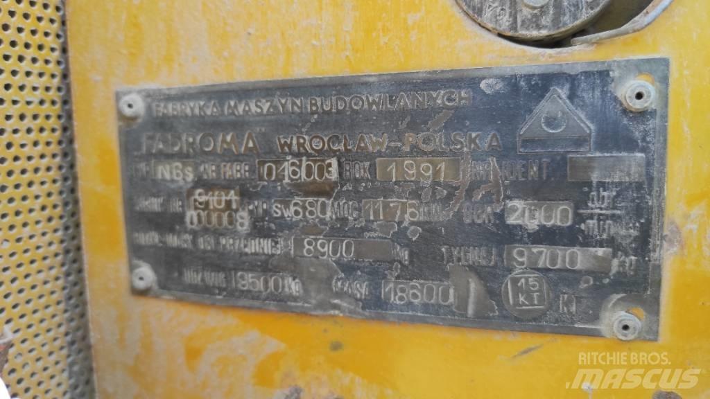  FADROMA NBS Kolesové nakladače