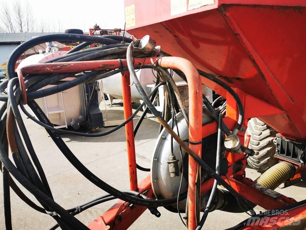 Horsch 6 CO Mechanické sejačky