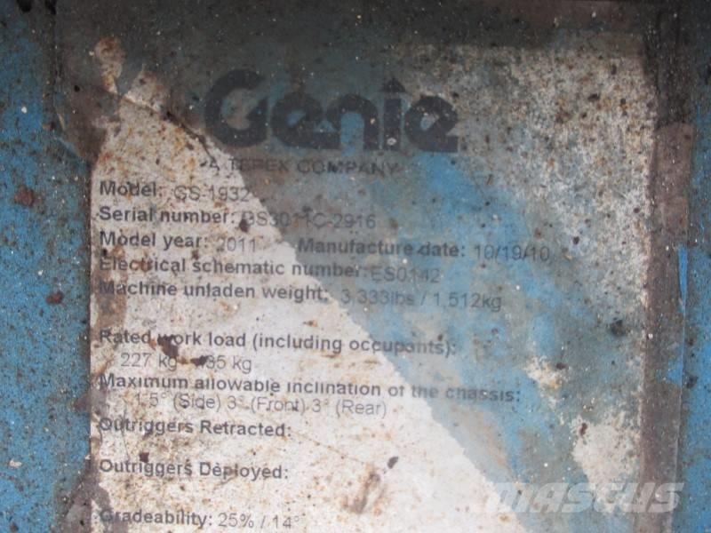 Genie GS 1932 Nožnicové zdvíhacie plošiny