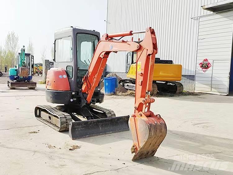 Hitachi ZX 30 Mini rýpadlá < 7t