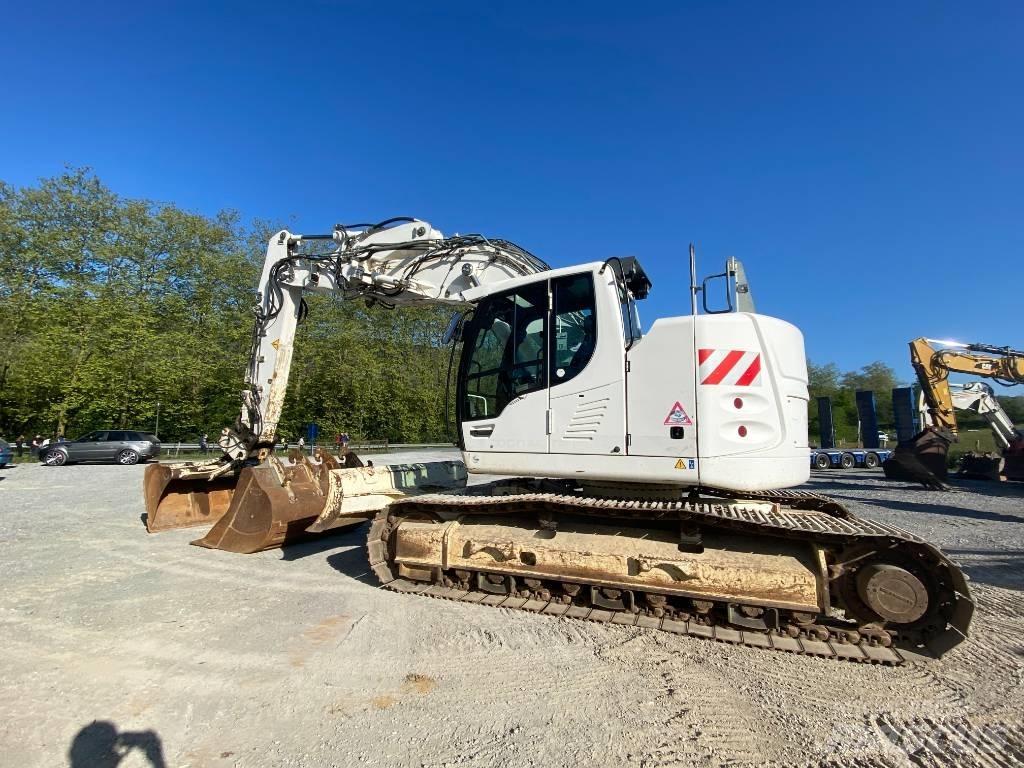 Liebherr R 926 Pásové rýpadlá