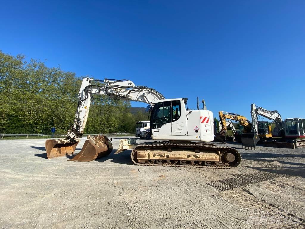 Liebherr R 926 Pásové rýpadlá