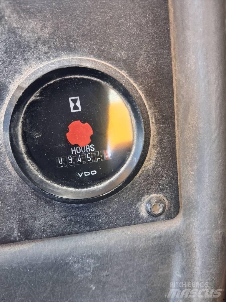 Volvo L 90 E Kolesové nakladače