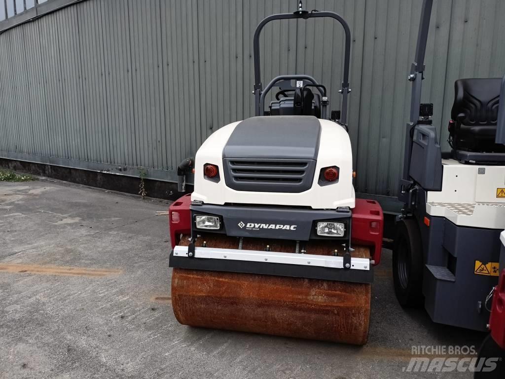 Dynapac CC1200C VI Kombinované valce