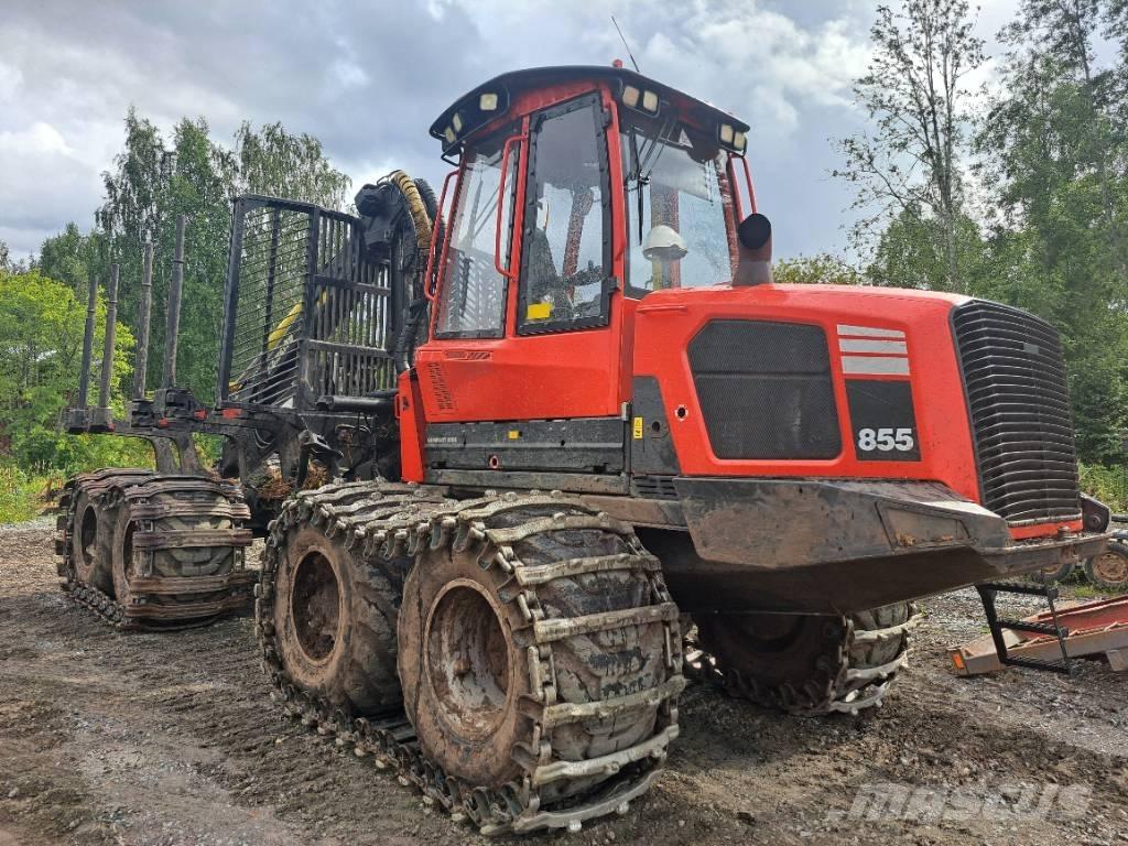 Komatsu 855 Lesné traktory