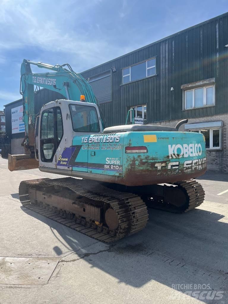 Kobelco SK 210 LC-6 Pásové rýpadlá