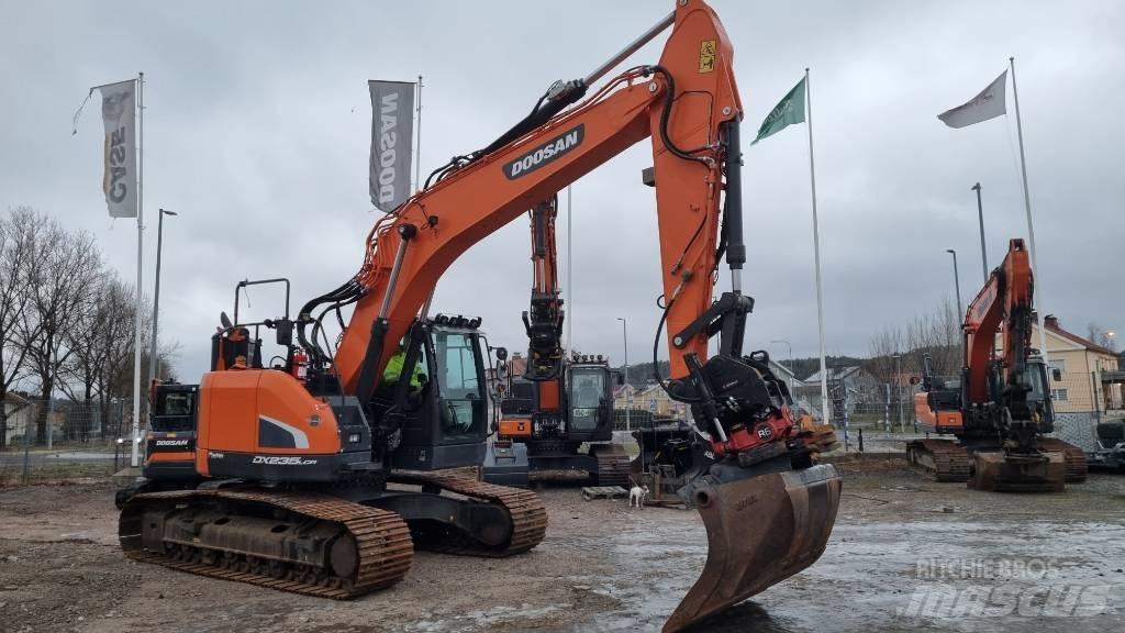 Doosan 235 LCR Pásové rýpadlá
