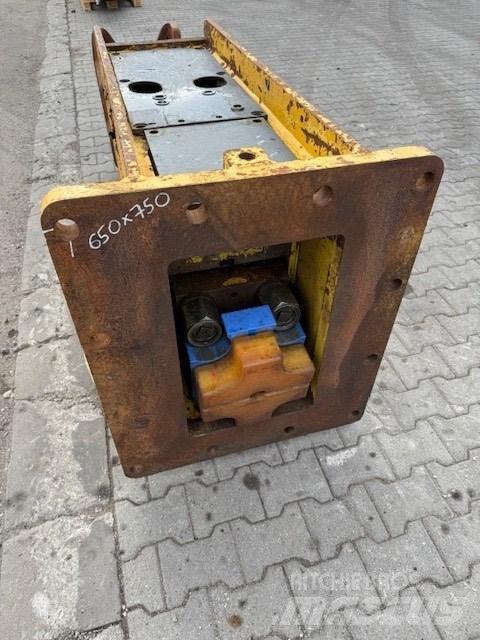 Soosan 140 Breaker Búracie kladivá / Zbíjačky