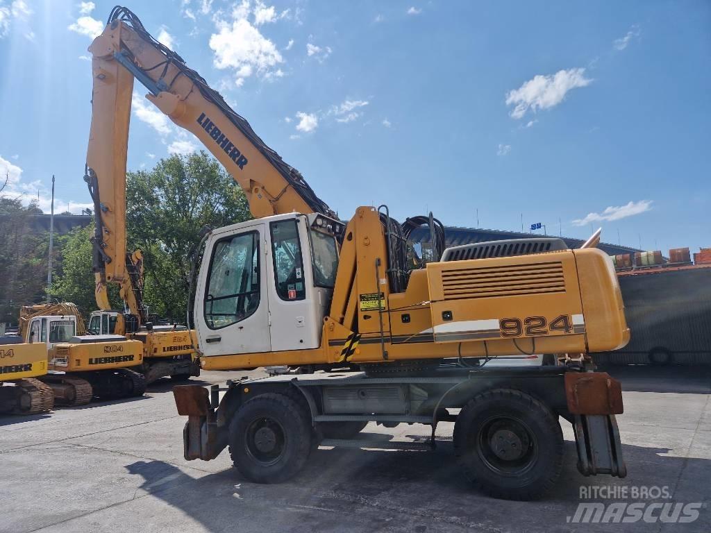 Liebherr A924C Stroje pre manipuláciu s odpadom