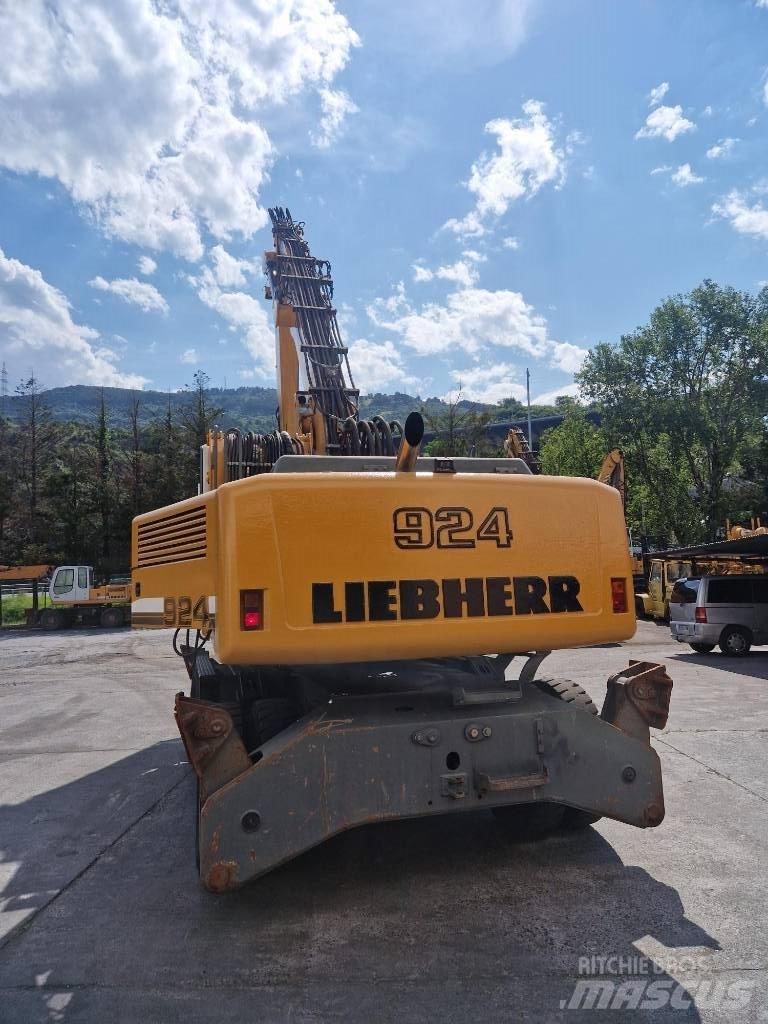 Liebherr A924C Stroje pre manipuláciu s odpadom