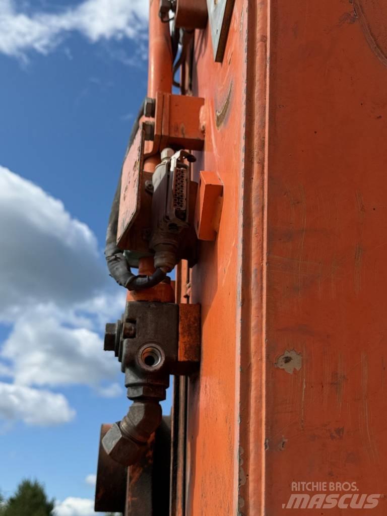 Doosan DX 235 LCR Pásové rýpadlá