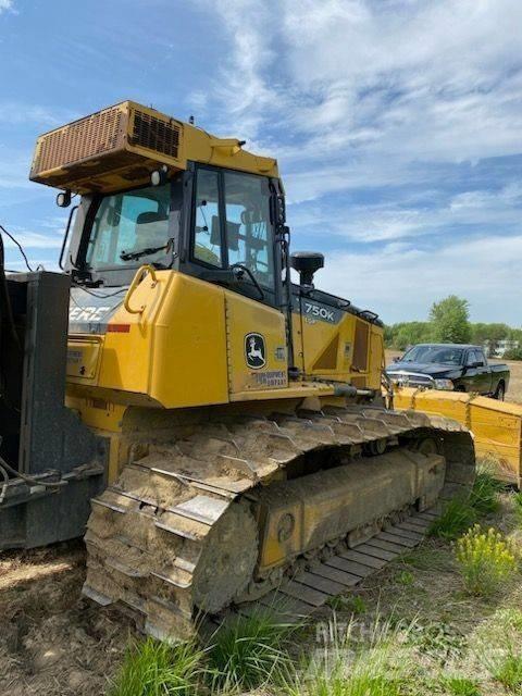 John Deere 750 KLGP Pásové dozéry
