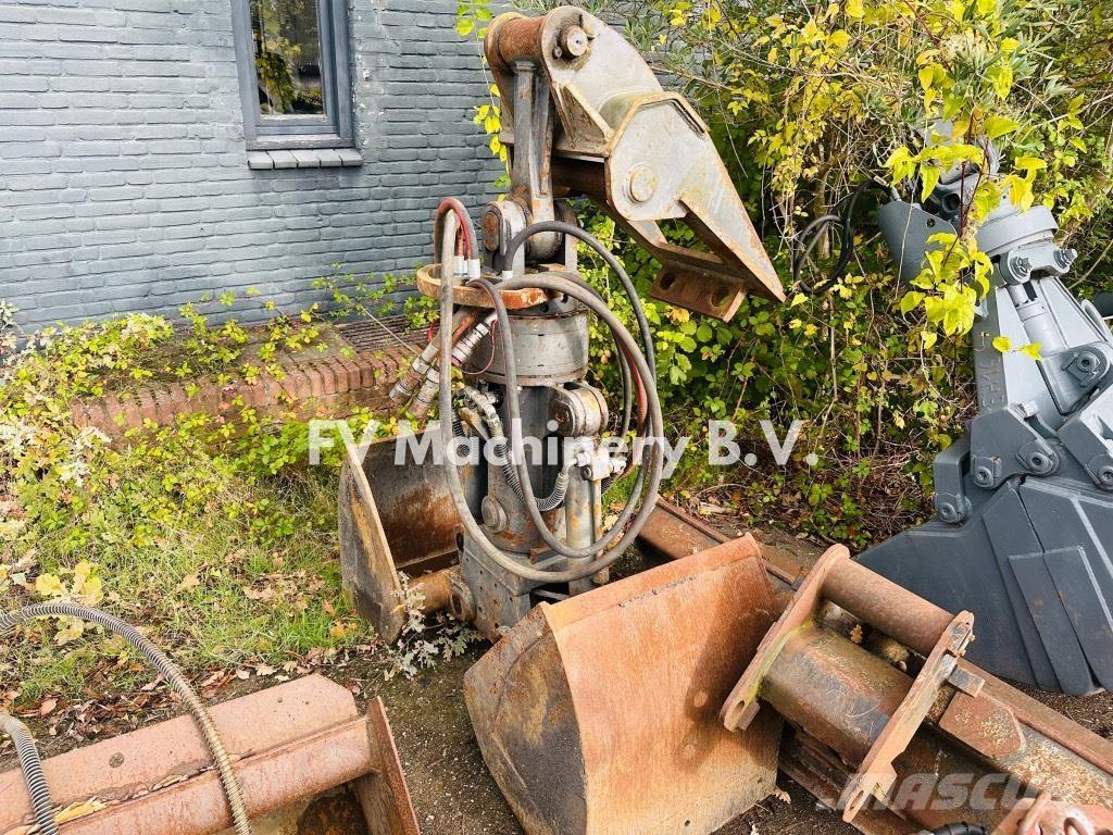 JCB JS 145 W Kolesové rýpadlá