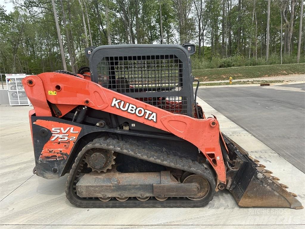 Kubota SVL 75-2 Šmykom riadené nakladače