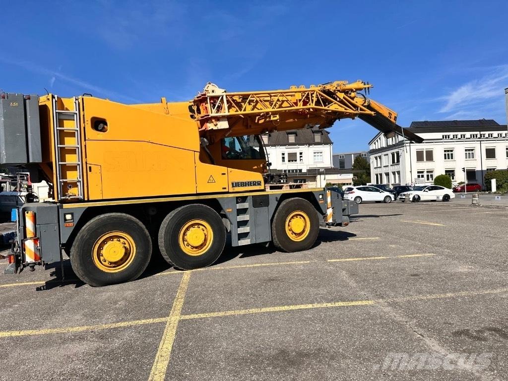 Liebherr LTC 1055 Žeriavy pre ťažký terén