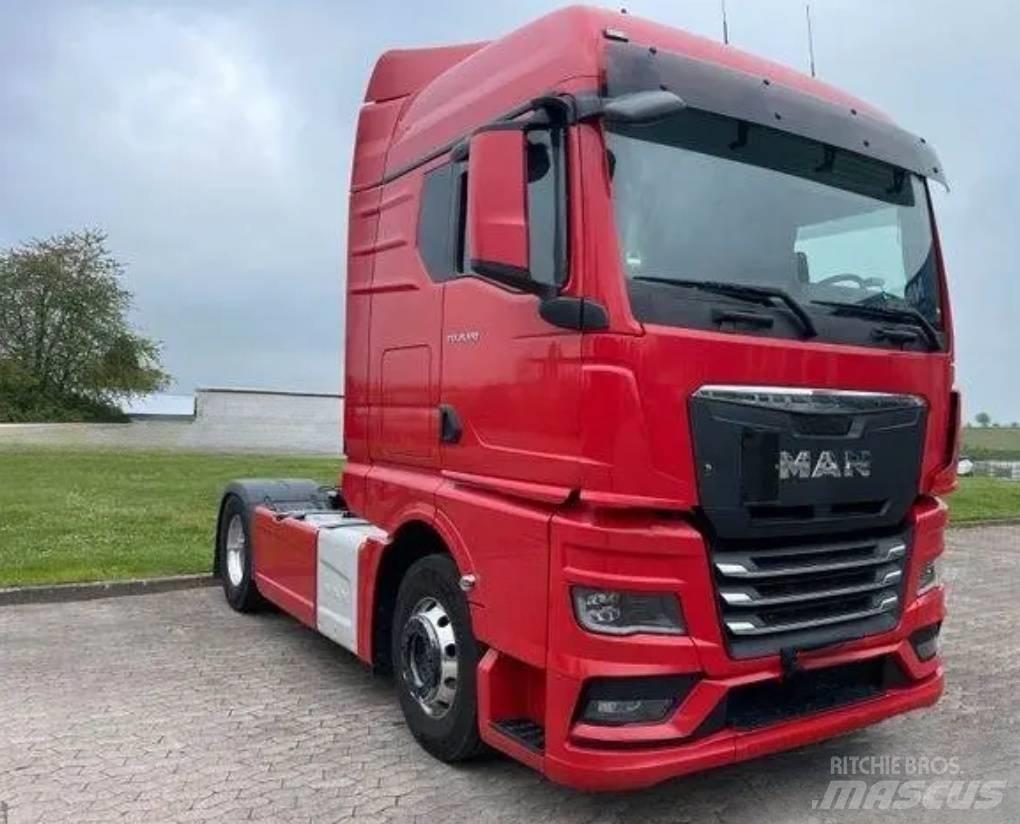 Shacman truck head Vyklápacie prívesy