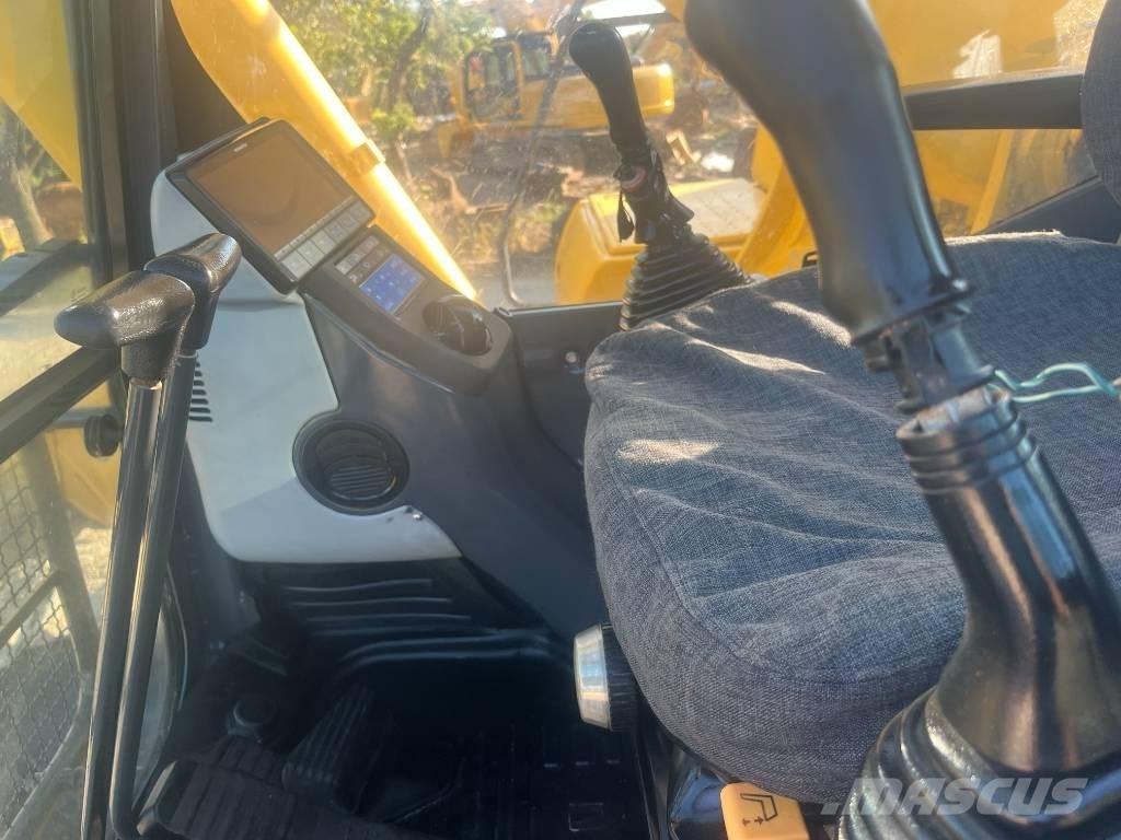 Komatsu PC 450-8 Pásové rýpadlá