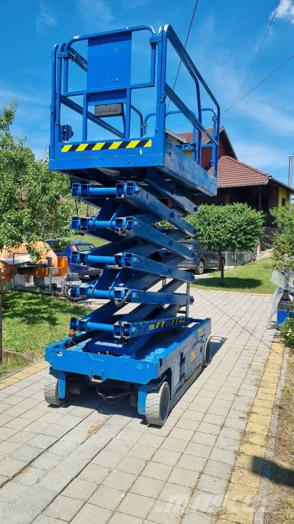 Genie GS 4047 Nožnicové zdvíhacie plošiny