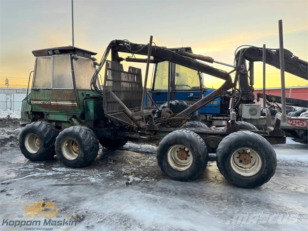Gremo 704T Lesné traktory