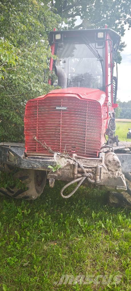 Komatsu 845 Lesné traktory