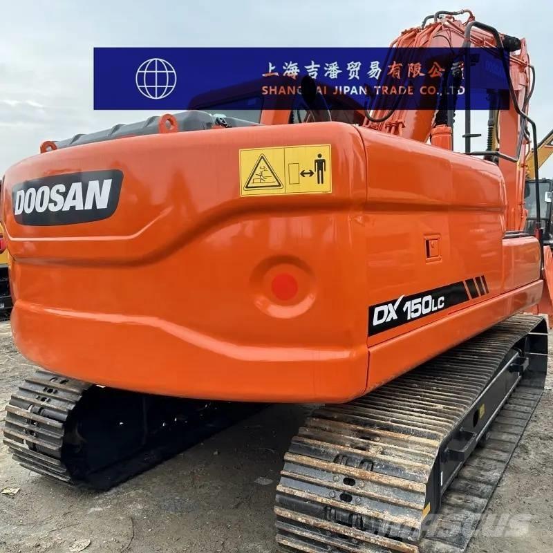 Doosan DX 150 Midi rýpadlá 7 t - 12 t