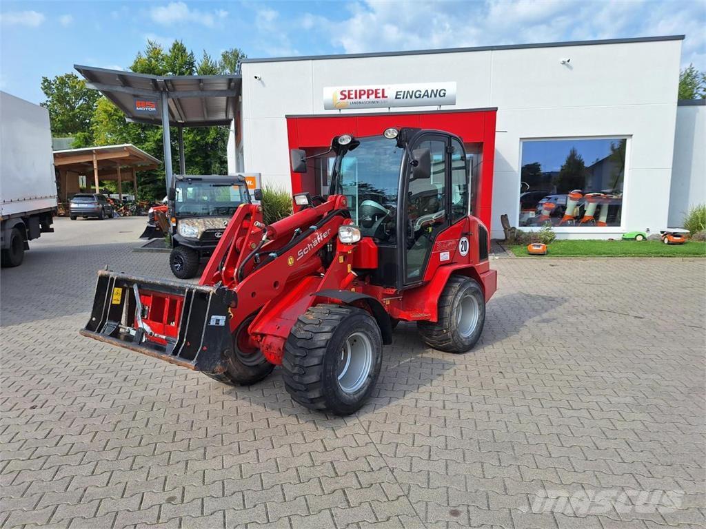 Schäffer 3460 Kolesové nakladače