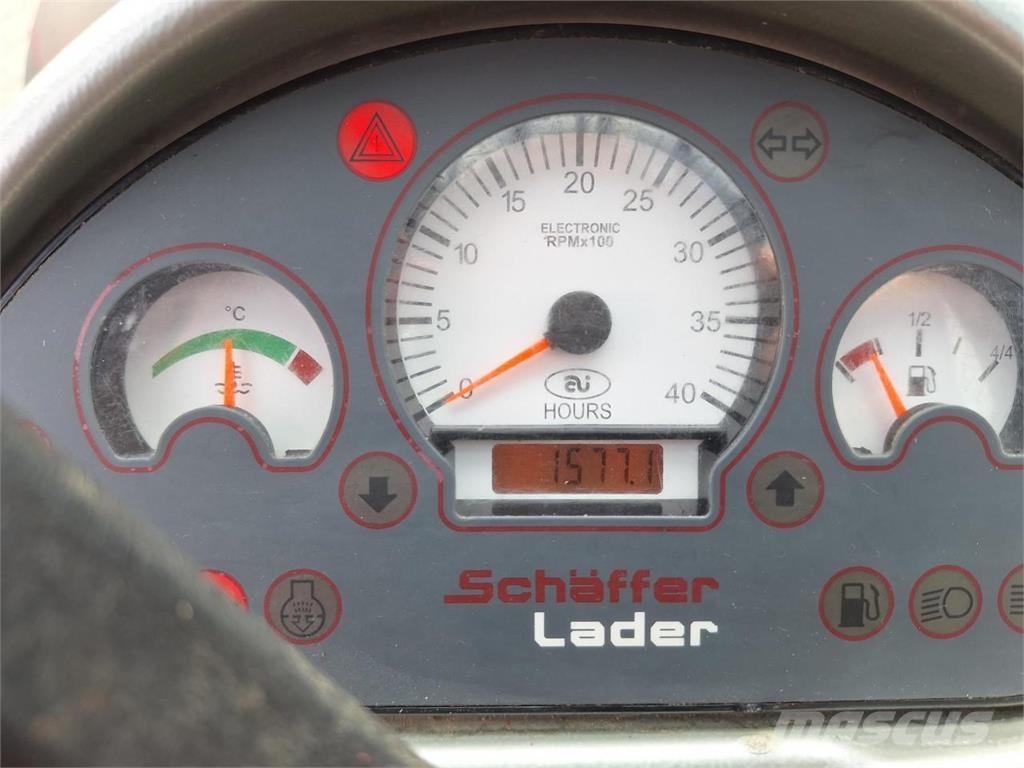 Schäffer 3460 Kolesové nakladače