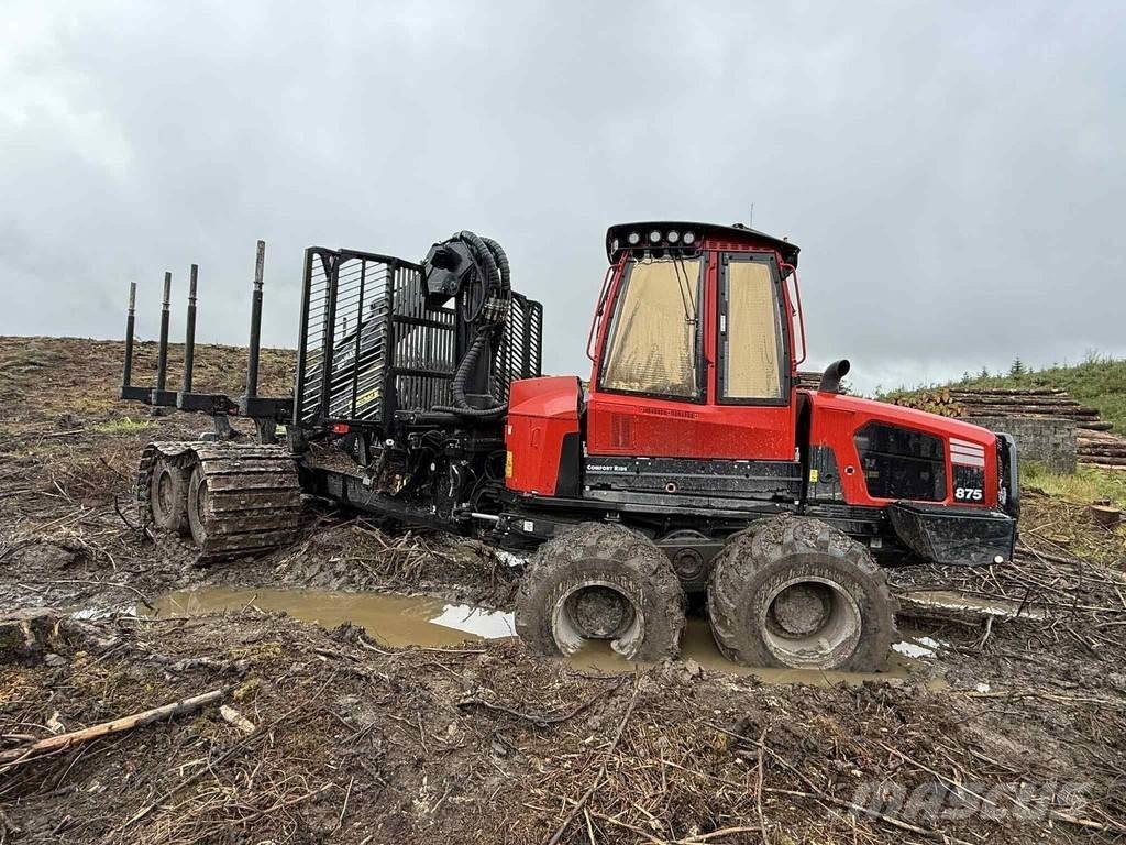 Komatsu 875 Lesné traktory