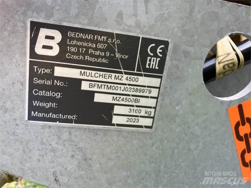 Bednar MZ 4500 Stroje na zber krmovín-príslušenstvo