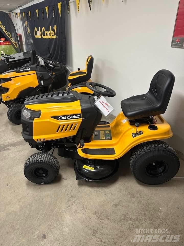 Cub Cadet LT 2 NS92 Samochodné kosačky