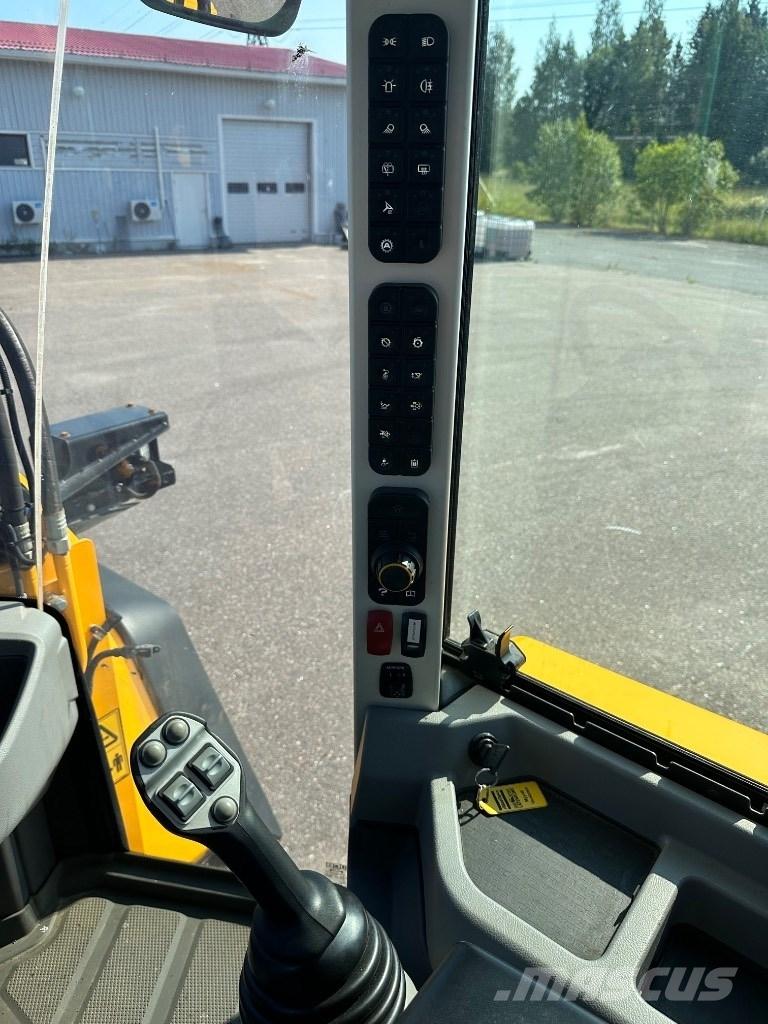 JCB 417 HT Kolesové nakladače
