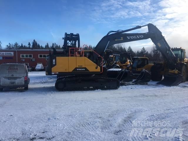 Volvo EC250EL Pásové rýpadlá