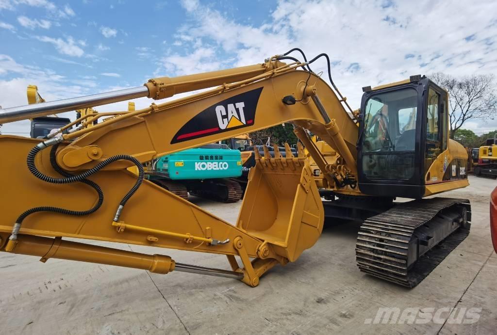 CAT 320 C L Pásové rýpadlá