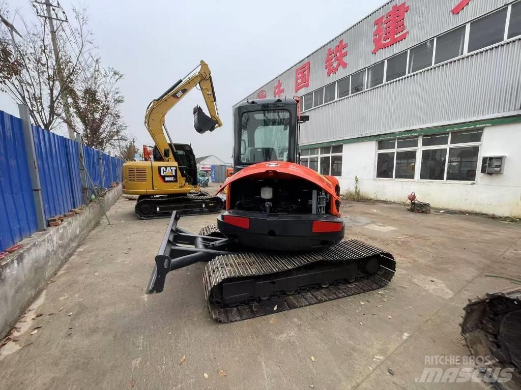 Kubota KX 163 Midi rýpadlá 7 t - 12 t