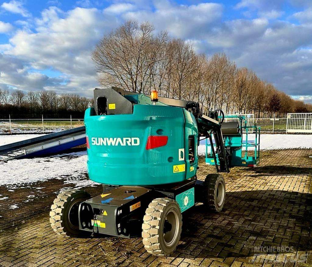 Sunward SWA16JE Kĺbové plošiny