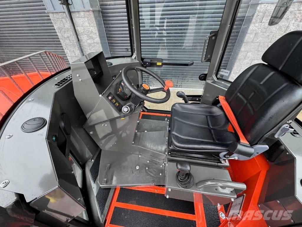 Ausa DR 601 AHG Stavebné sklápače