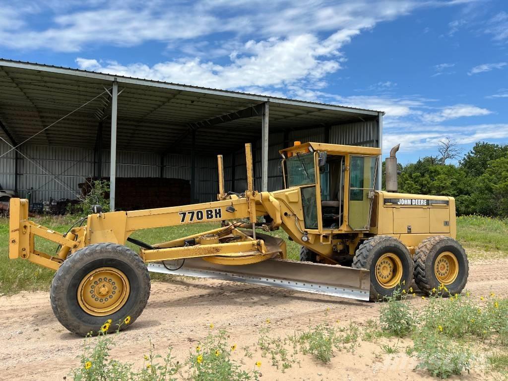 John Deere 770 BH Grejdery