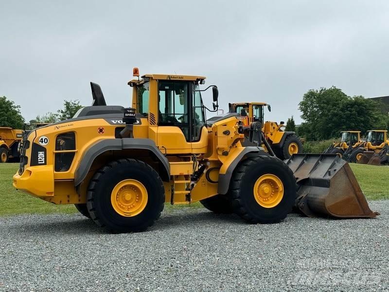 Volvo L 120 H Kolesové nakladače