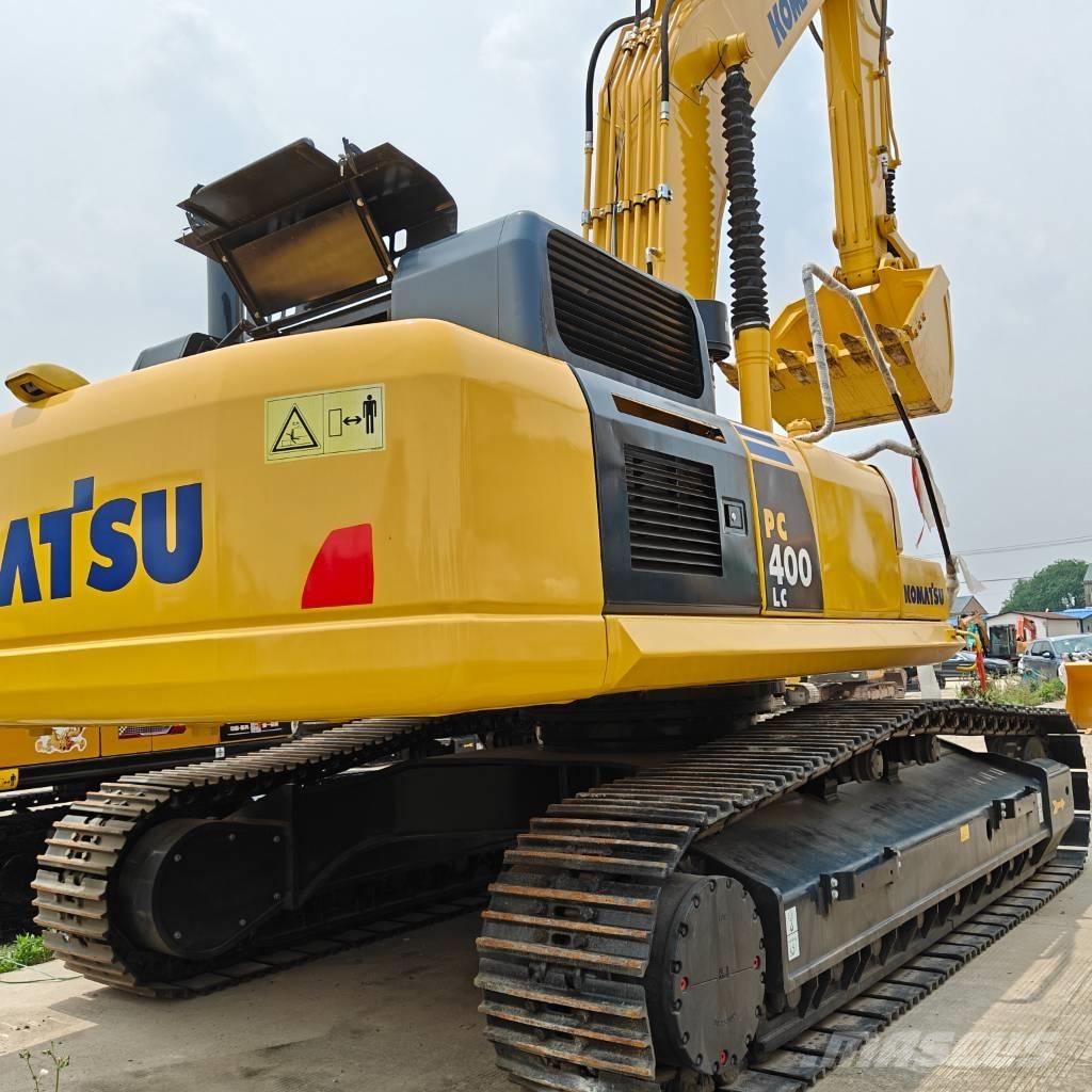 Komatsu 400-8 Pásové rýpadlá