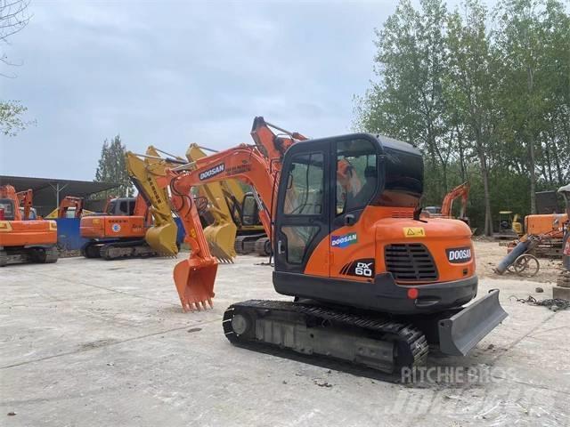 Doosan DX60 Mini rýpadlá < 7t