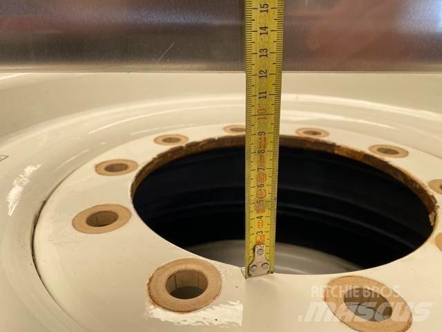 Liebherr Michelin Univerzálne terénne žeriavy